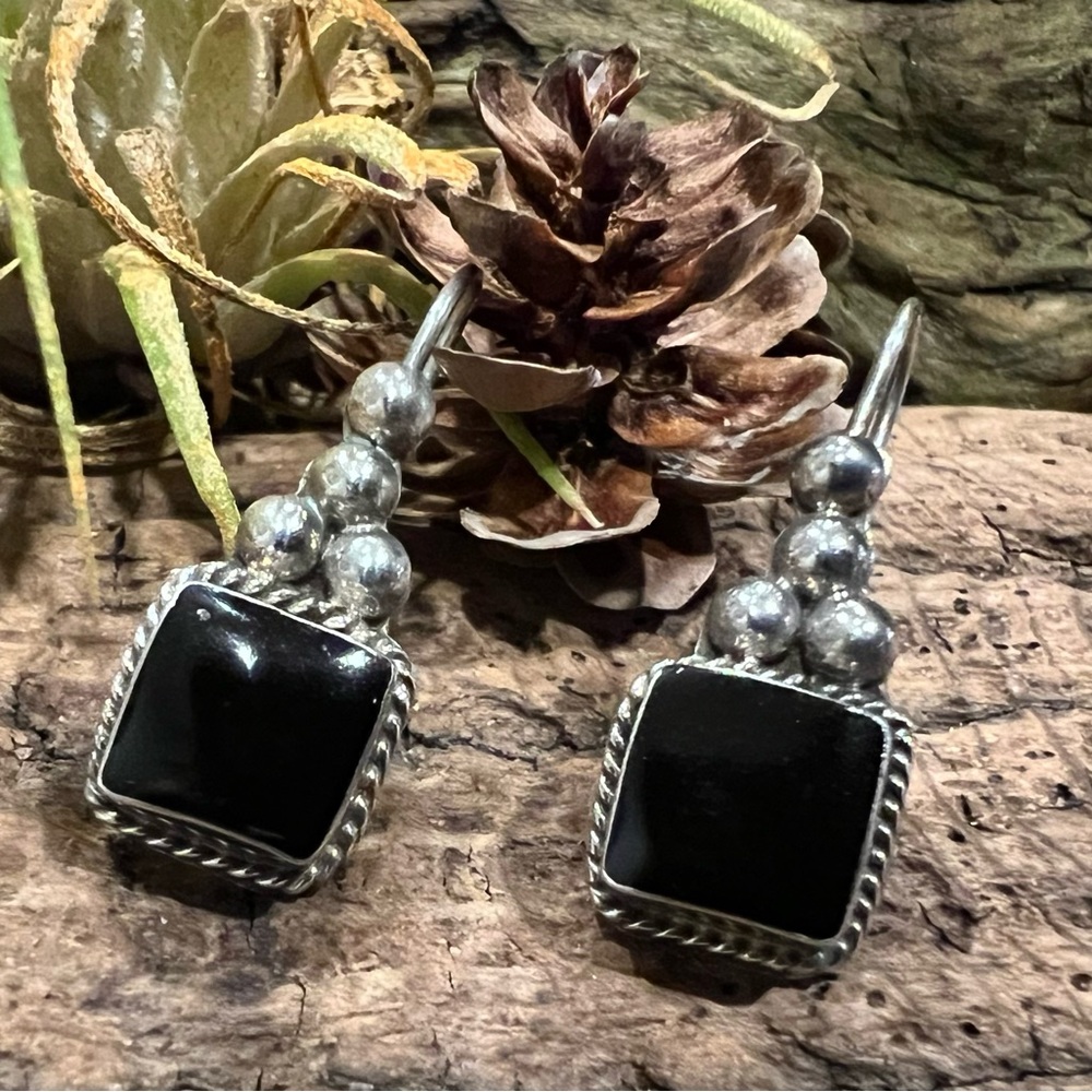 Bali 925 Sterling Silver Black Onyx Jet Earrings Drop Dangle Hooks Balinese 2.5c